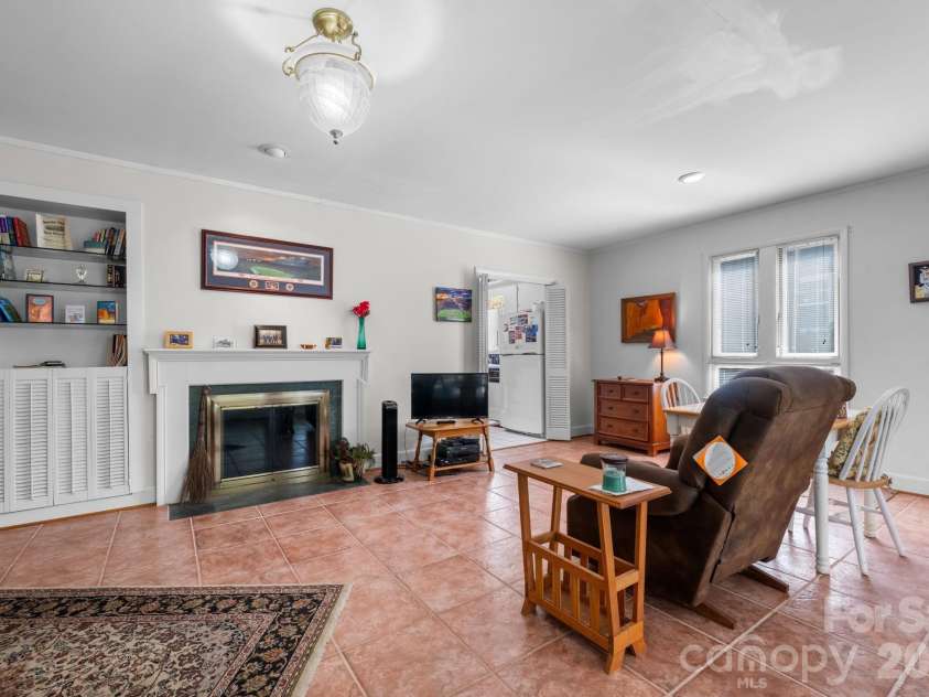 219 West Park Drive, Morganton, NC 28655.  MLS# CAR4412593, YatesRealty ID 50402. 