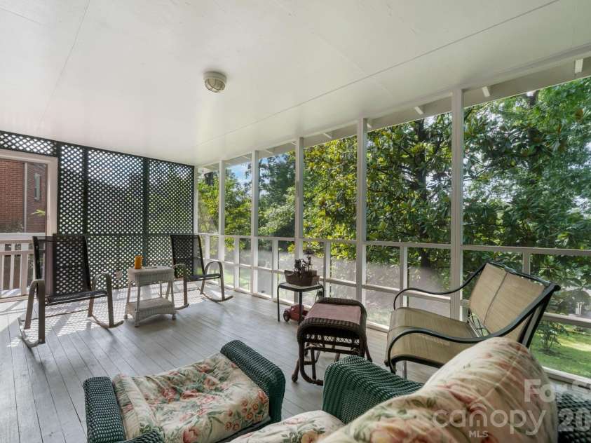 219 West Park Drive, Morganton, NC 28655.  MLS# CAR4412593, YatesRealty ID 50402. 