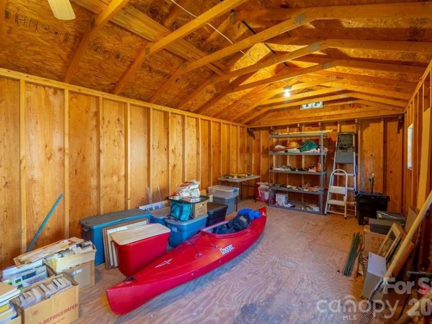 33 E H Bailey Road, Bryson City, NC 28713.  MLS# CAR4423913, YatesRealty ID 50405. 