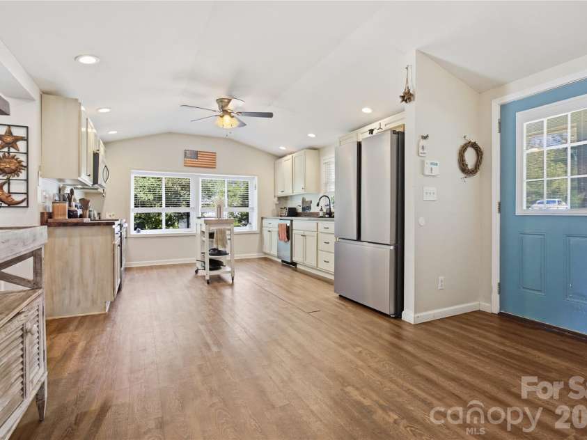 4266 Big Island Road, Rutherfordton, NC 28139.  MLS# CAR4423958, YatesRealty ID 50408. 