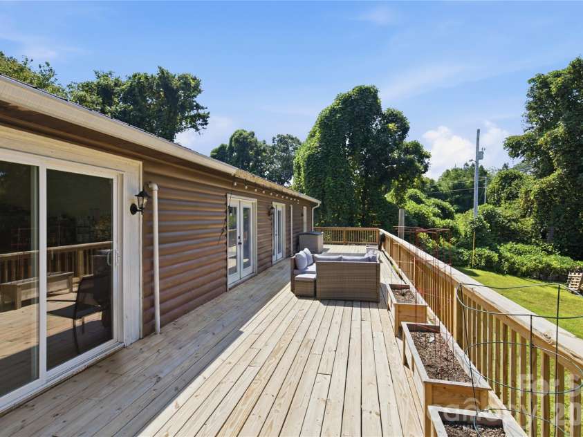 4266 Big Island Road, Rutherfordton, NC 28139.  MLS# CAR4423958, YatesRealty ID 50408. 