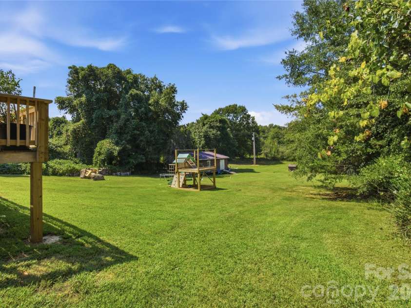 4266 Big Island Road, Rutherfordton, NC 28139.  MLS# CAR4423958, YatesRealty ID 50408. 