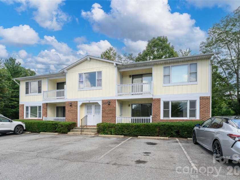 82 Nazarene Way, Waynesville, NC 28785.  MLS# CAR4423566, YatesRealty ID 50409. 
