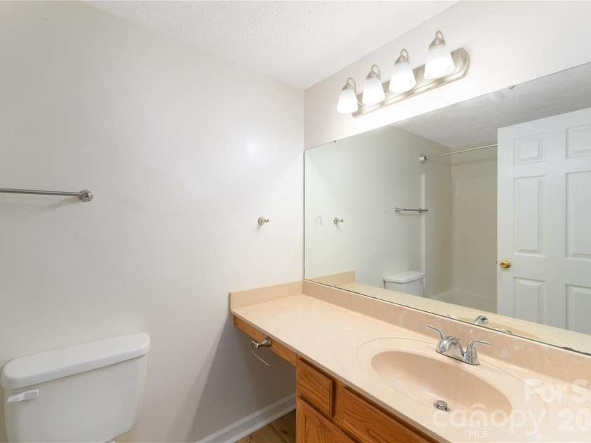 82 Nazarene Way, Waynesville, NC 28785.  MLS# CAR4423566, YatesRealty ID 50409. 