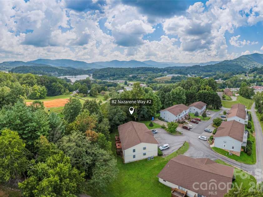 82 Nazarene Way, Waynesville, NC 28785.  MLS# CAR4423566, YatesRealty ID 50409. 