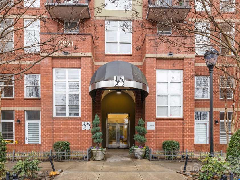 1320 Fillmore Street, Charlotte, NC 28203.  MLS# CAR4232669, YatesRealty ID 5041. 