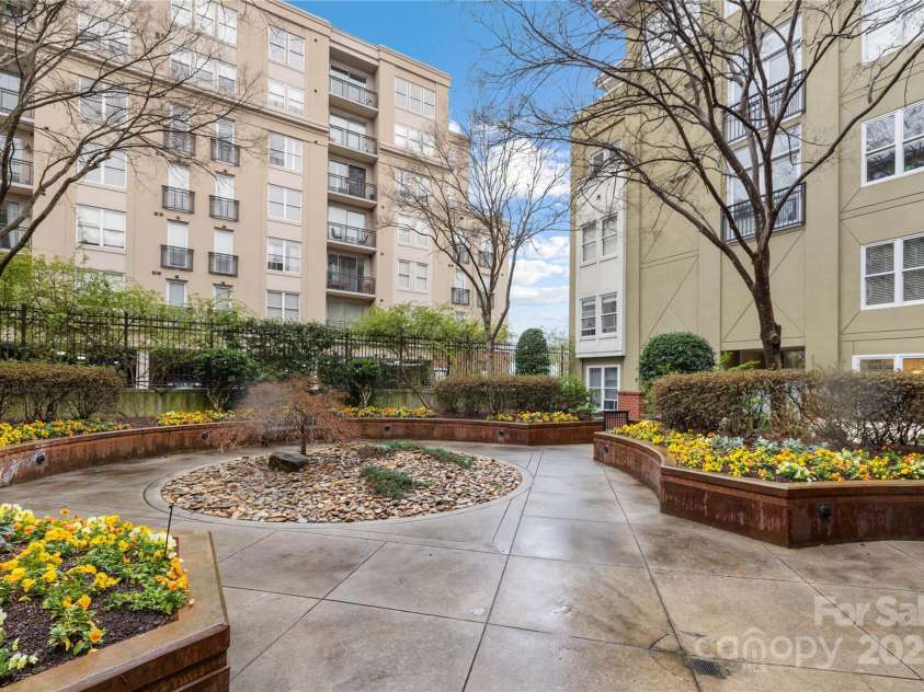 1320 Fillmore Street, Charlotte, NC 28203.  MLS# CAR4232669, YatesRealty ID 5041. 