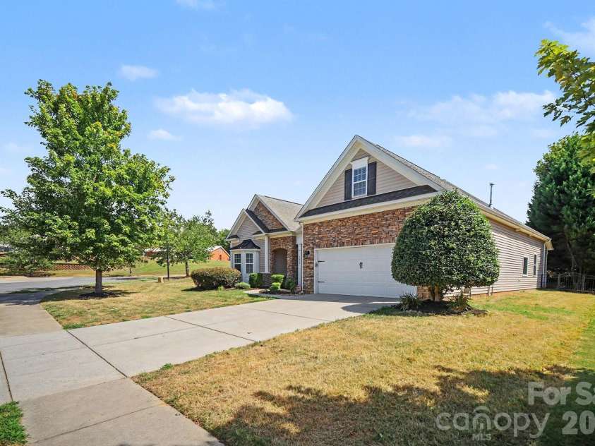 3009 Denali Way, Rock Hill, SC 29732.  MLS# CAR4423527, YatesRealty ID 50411. 