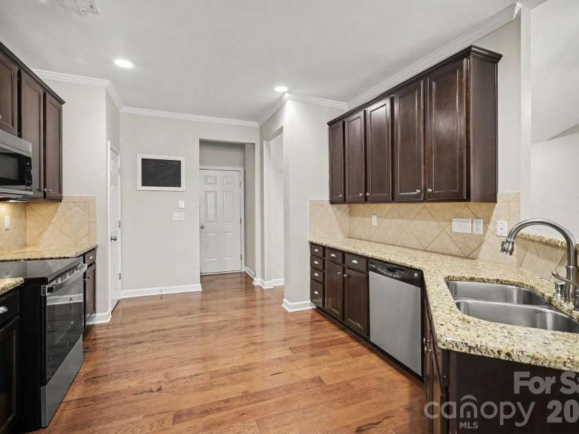 3009 Denali Way, Rock Hill, SC 29732.  MLS# CAR4423527, YatesRealty ID 50411. 
