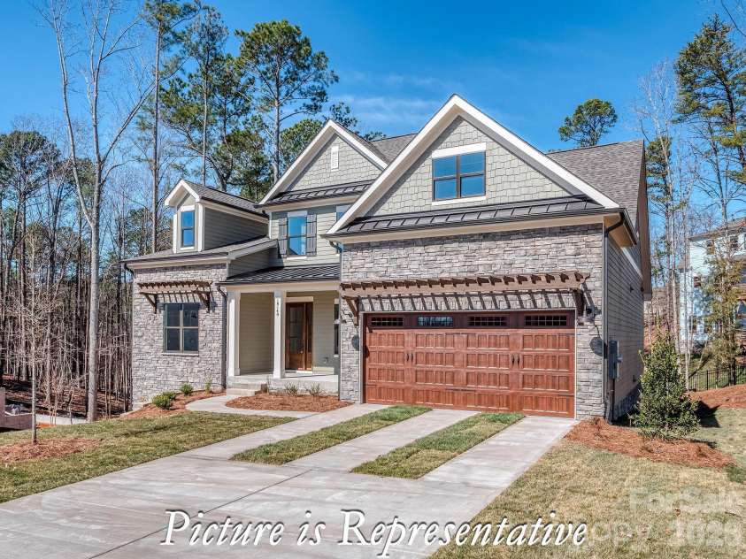 16818 Harbor View Road, Charlotte, NC 28278.  MLS# CAR4423945, YatesRealty ID 50412. 