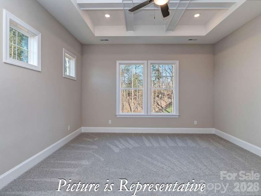 16818 Harbor View Road, Charlotte, NC 28278.  MLS# CAR4423945, YatesRealty ID 50412. 