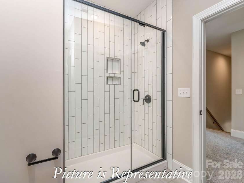 16818 Harbor View Road, Charlotte, NC 28278.  MLS# CAR4423945, YatesRealty ID 50412. 