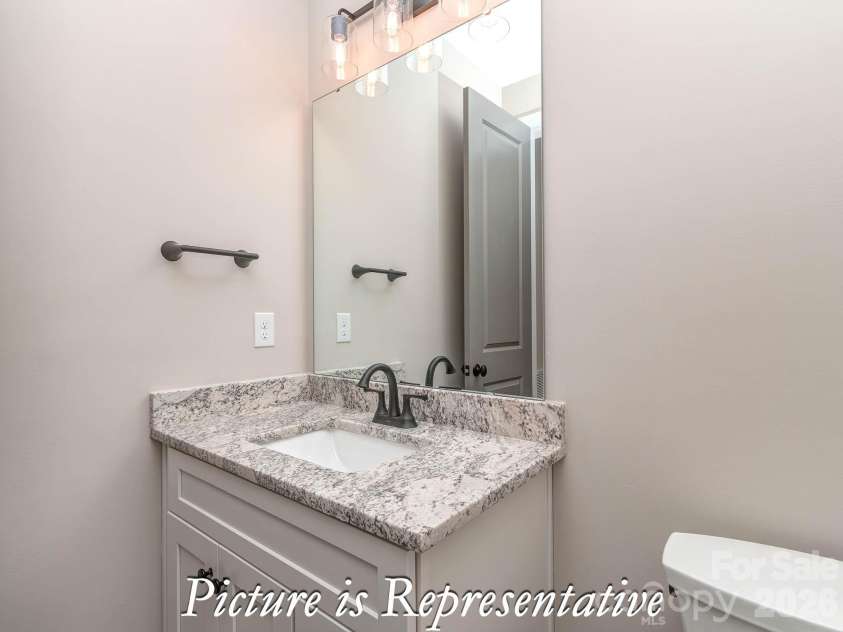 16818 Harbor View Road, Charlotte, NC 28278.  MLS# CAR4423945, YatesRealty ID 50412. 