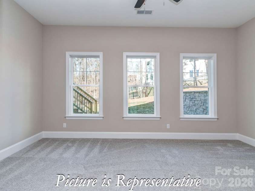 16818 Harbor View Road, Charlotte, NC 28278.  MLS# CAR4423945, YatesRealty ID 50412. 
