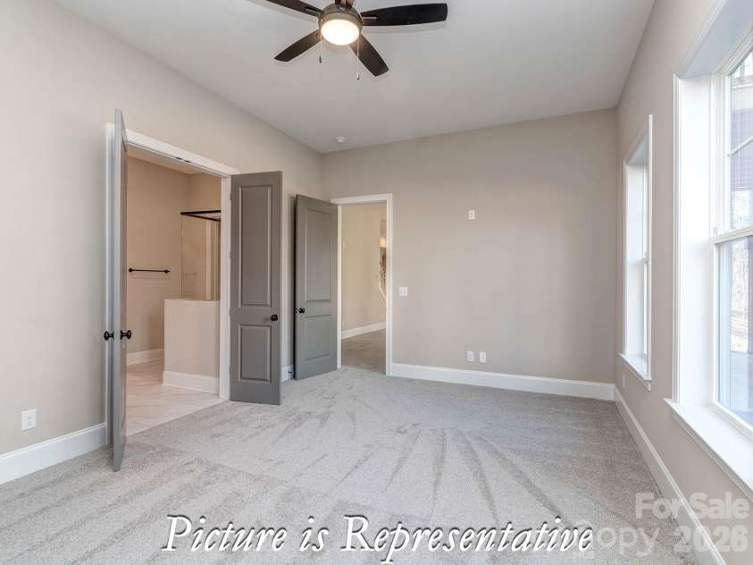 16818 Harbor View Road, Charlotte, NC 28278.  MLS# CAR4423945, YatesRealty ID 50412. 