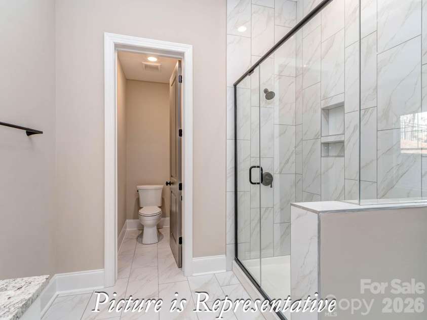 16818 Harbor View Road, Charlotte, NC 28278.  MLS# CAR4423945, YatesRealty ID 50412. 