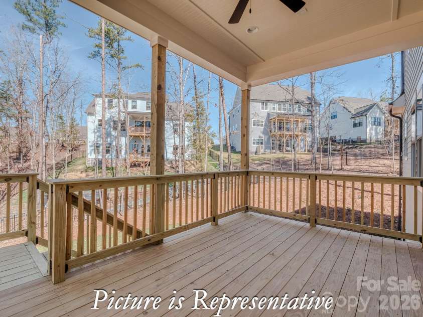 16818 Harbor View Road, Charlotte, NC 28278.  MLS# CAR4423945, YatesRealty ID 50412. 