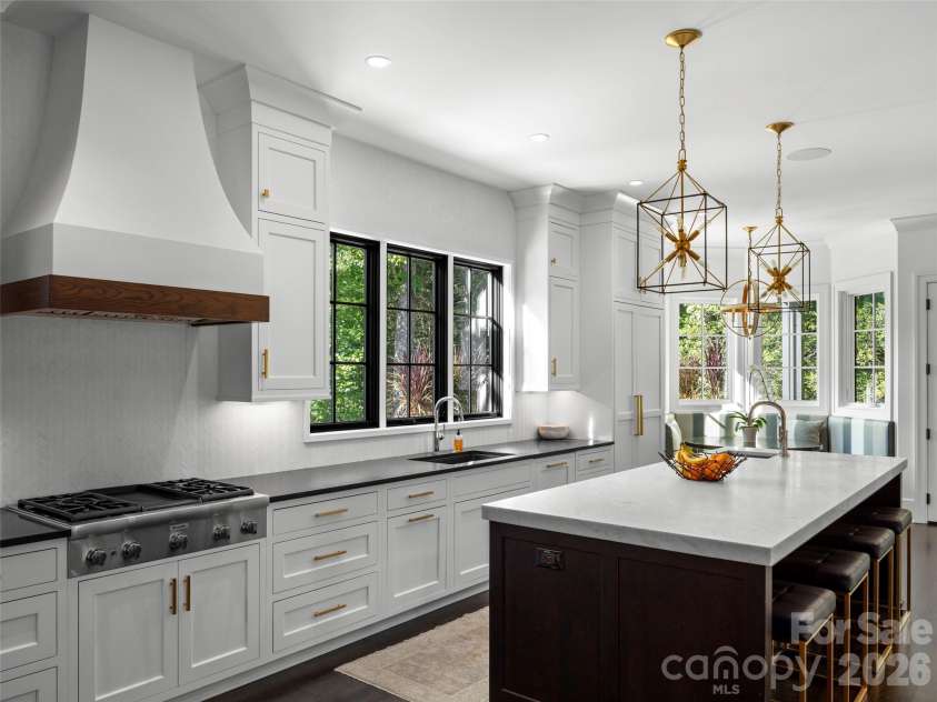 3 Bear Flower Trail, Arden, NC 28704.  MLS# CAR4422933, YatesRealty ID 50418. 