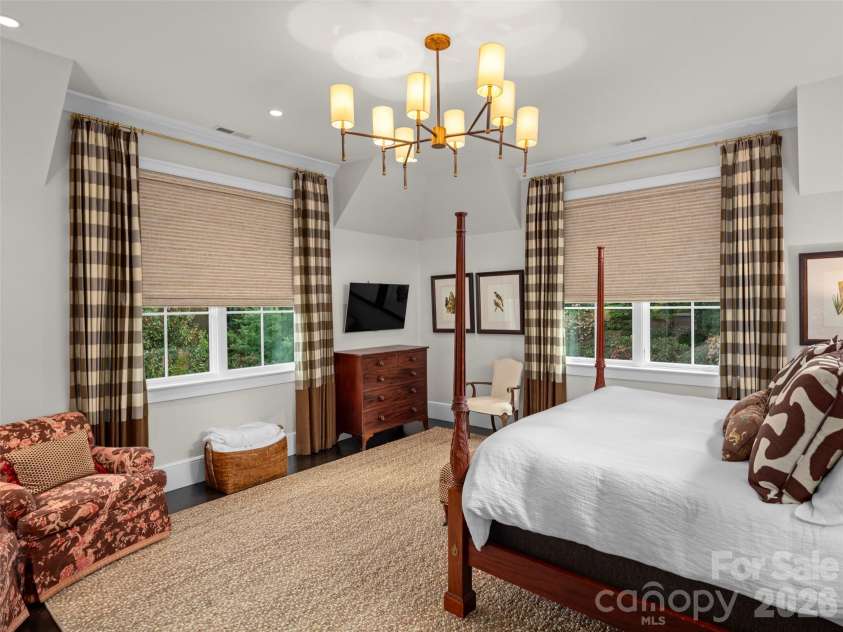 3 Bear Flower Trail, Arden, NC 28704.  MLS# CAR4422933, YatesRealty ID 50418. 
