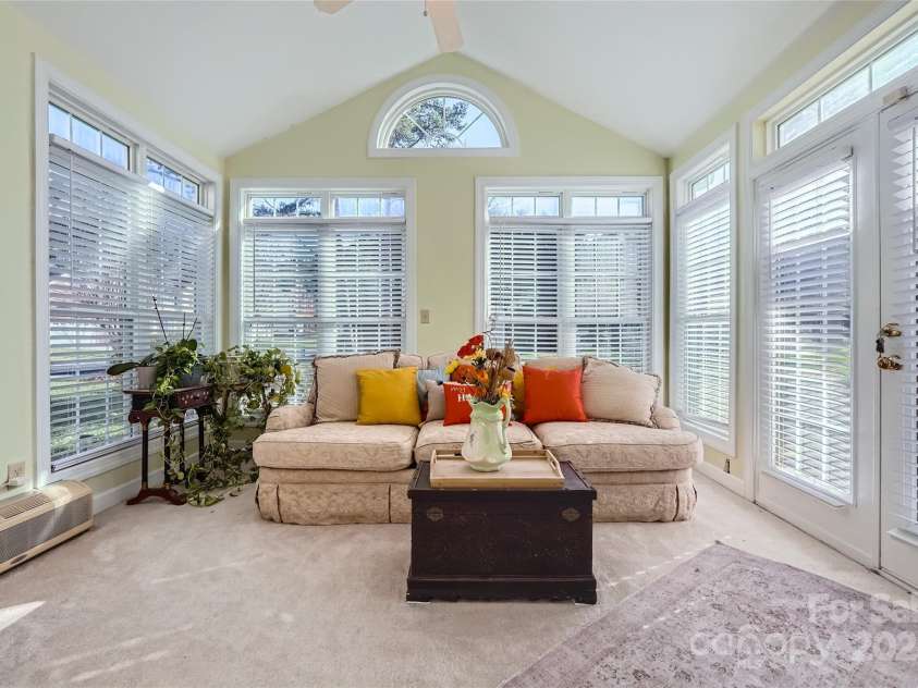 2240 Dunnwood Hills Drive, Matthews, NC 28105.  MLS# CAR4199147, YatesRealty ID 5042. 
