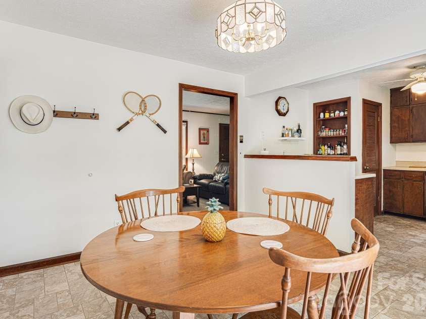 61 Spring Cove Drive, Brevard, NC 28712.  MLS# CAR4355837, YatesRealty ID 5042. 