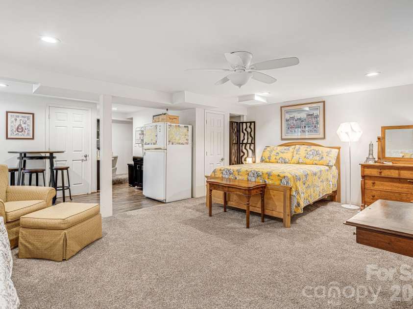 61 Spring Cove Drive, Brevard, NC 28712.  MLS# CAR4355837, YatesRealty ID 5042. 