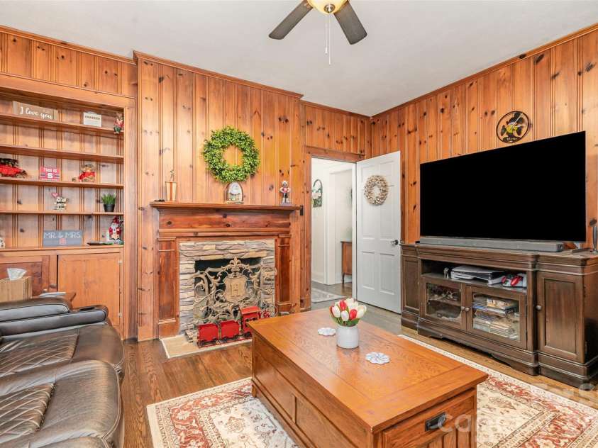 1783 Reepsville Road, Lincolnton, NC 28092.  MLS# CAR4422944, YatesRealty ID 50421. 
