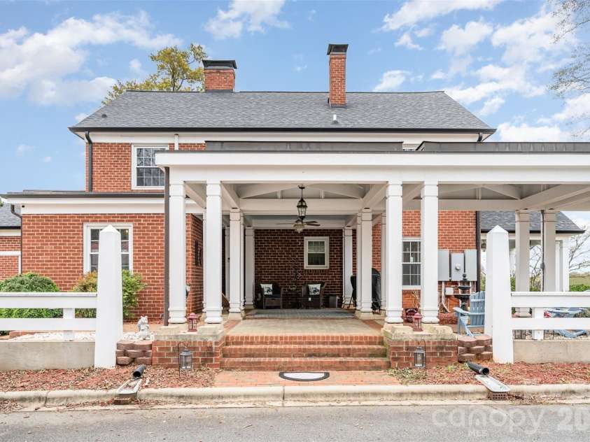 1783 Reepsville Road, Lincolnton, NC 28092.  MLS# CAR4422944, YatesRealty ID 50421. 