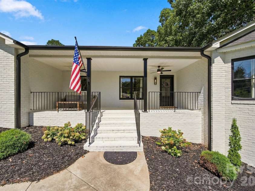 110 Pineburr Avenue, Valdese, NC 28690.  MLS# CAR4423742, YatesRealty ID 50426. 