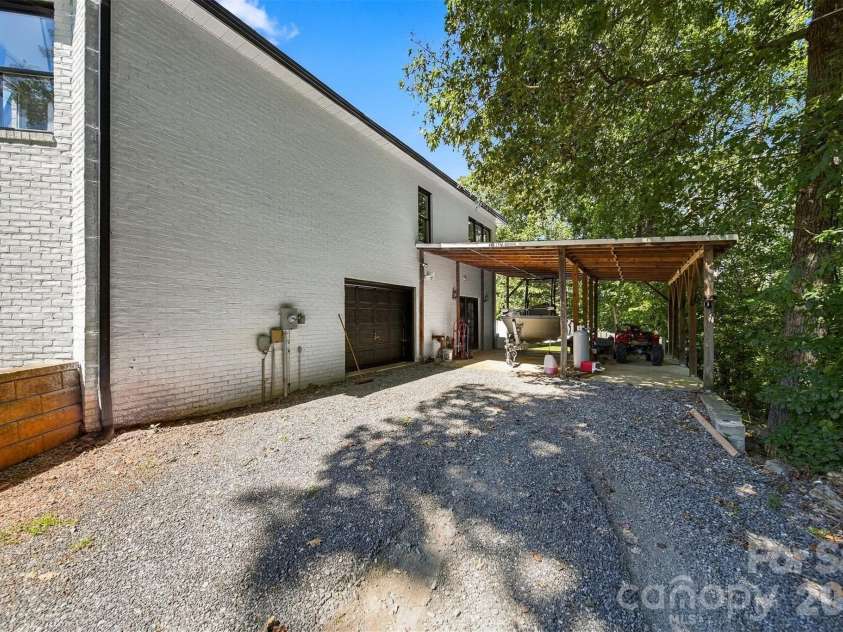110 Pineburr Avenue, Valdese, NC 28690.  MLS# CAR4423742, YatesRealty ID 50426. 