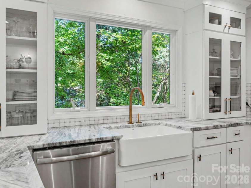 1179 Aspen Way, Concord, NC 28027.  MLS# CAR4423909, YatesRealty ID 50427. 