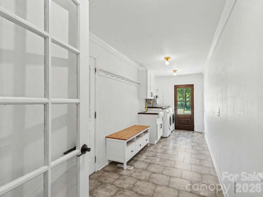 1179 Aspen Way, Concord, NC 28027.  MLS# CAR4423909, YatesRealty ID 50427. 
