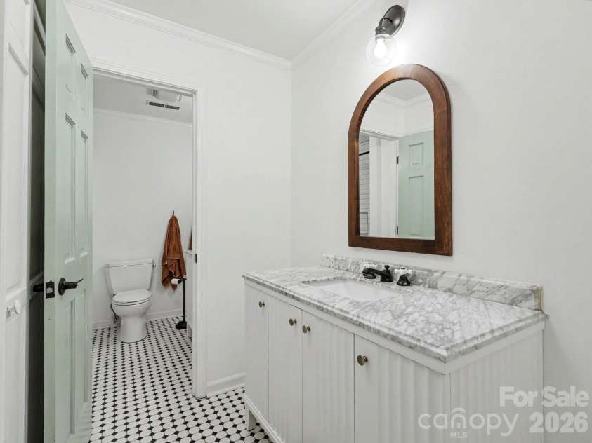 1179 Aspen Way, Concord, NC 28027.  MLS# CAR4423909, YatesRealty ID 50427. 