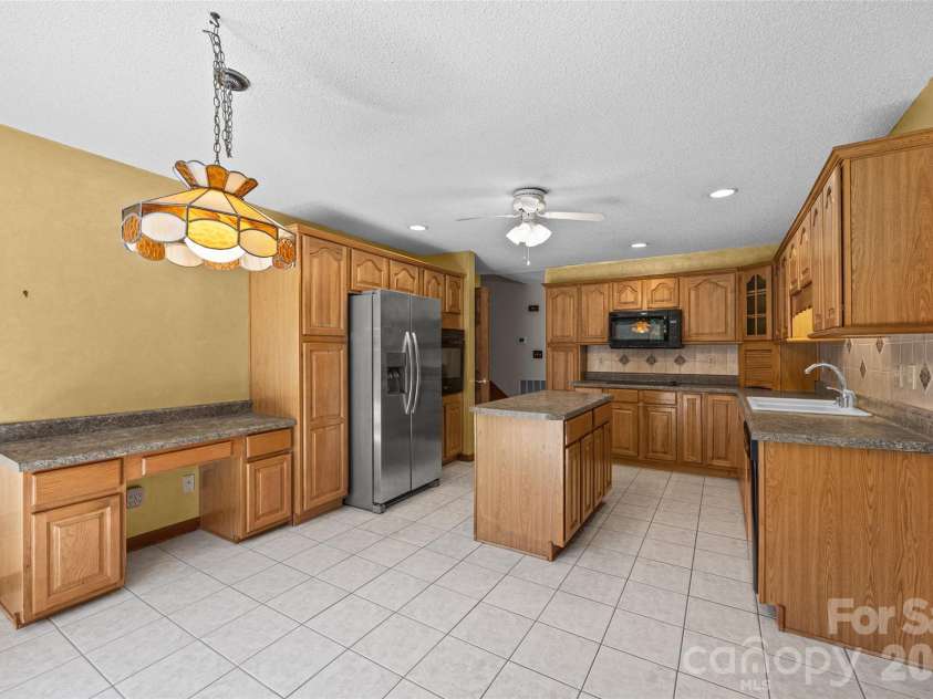 1680 Meadowdale Road, Rock Hill, SC 29732.  MLS# CAR4422966, YatesRealty ID 50429. 