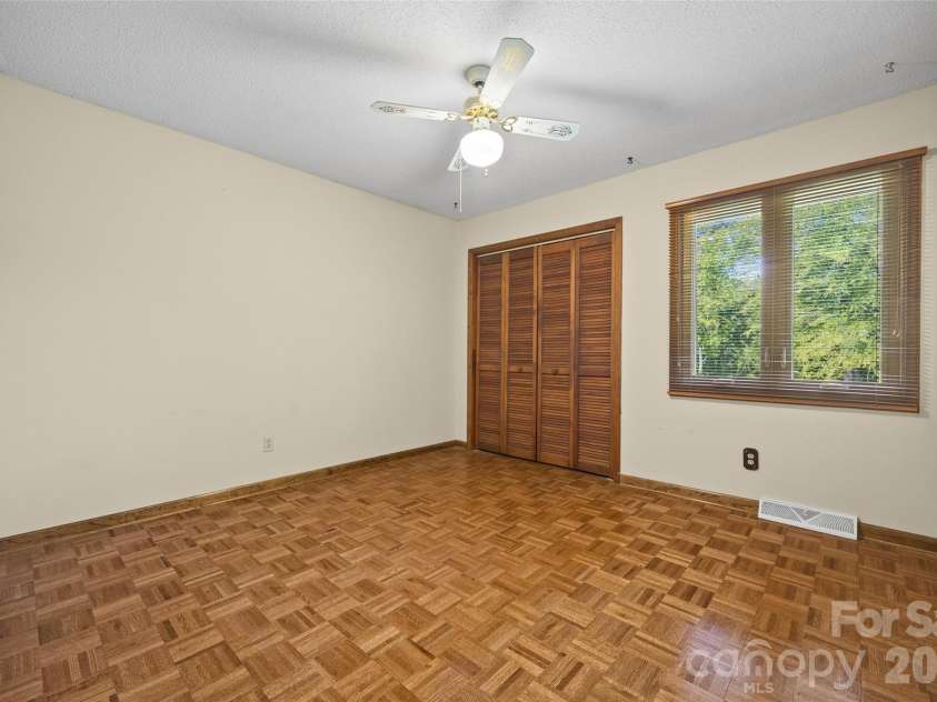 1680 Meadowdale Road, Rock Hill, SC 29732.  MLS# CAR4422966, YatesRealty ID 50429. 