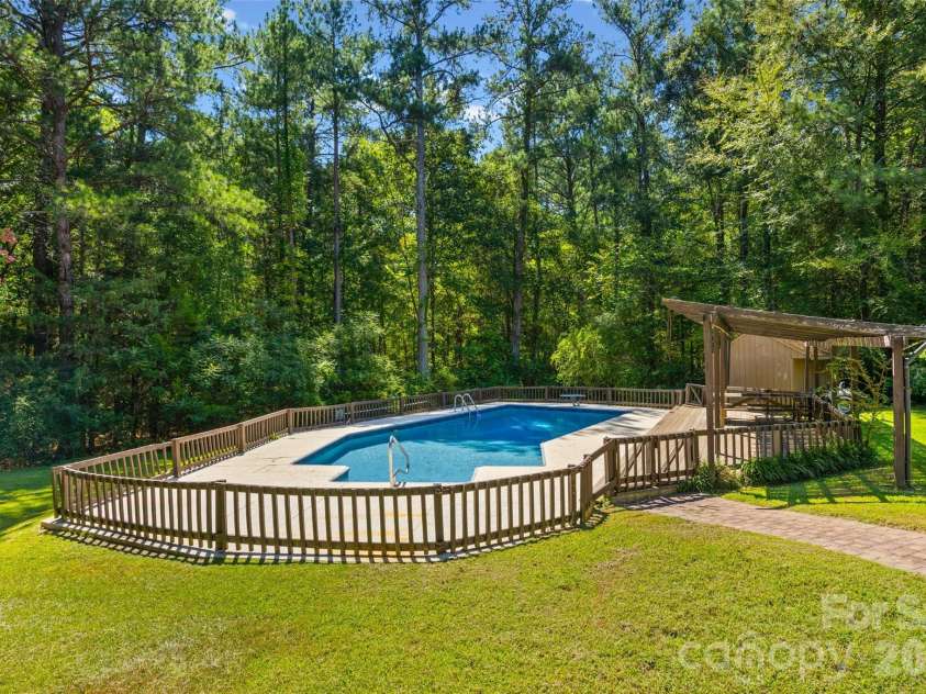 1680 Meadowdale Road, Rock Hill, SC 29732.  MLS# CAR4422966, YatesRealty ID 50429. 