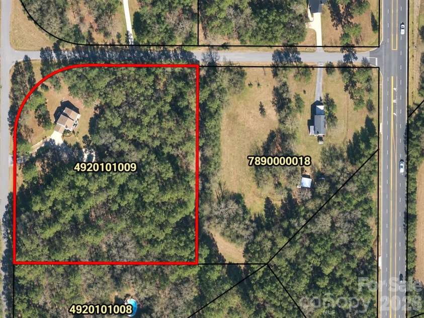 1680 Meadowdale Road, Rock Hill, SC 29732.  MLS# CAR4422966, YatesRealty ID 50429. 