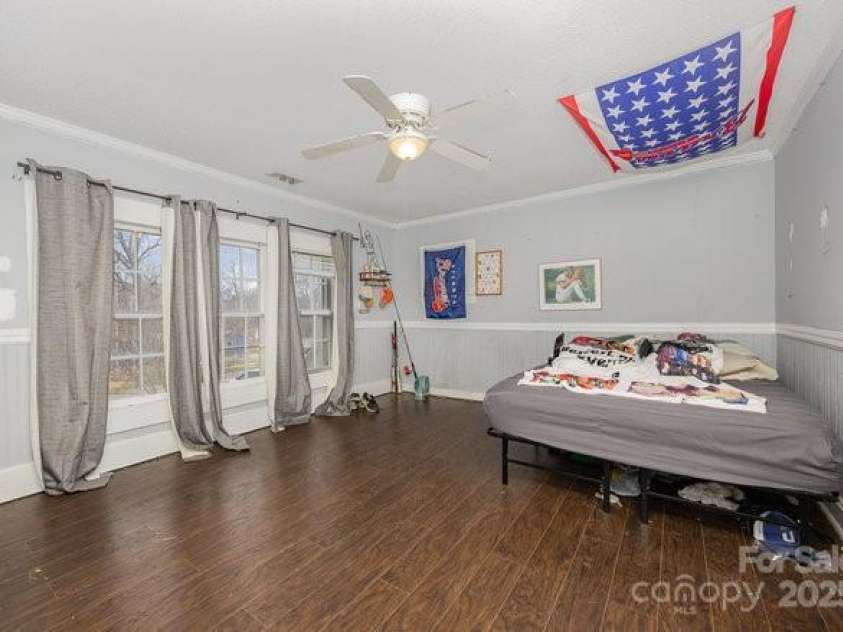 1386 Jennings Road, Statesville, NC 28625.  MLS# CAR4228705, YatesRealty ID 5043. 