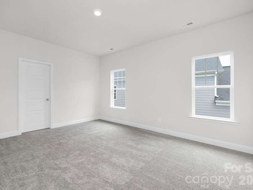 9605 Pointer Road, Huntersville, NC 28078.  MLS# CAR4205869, YatesRealty ID 50430. Photos are representational