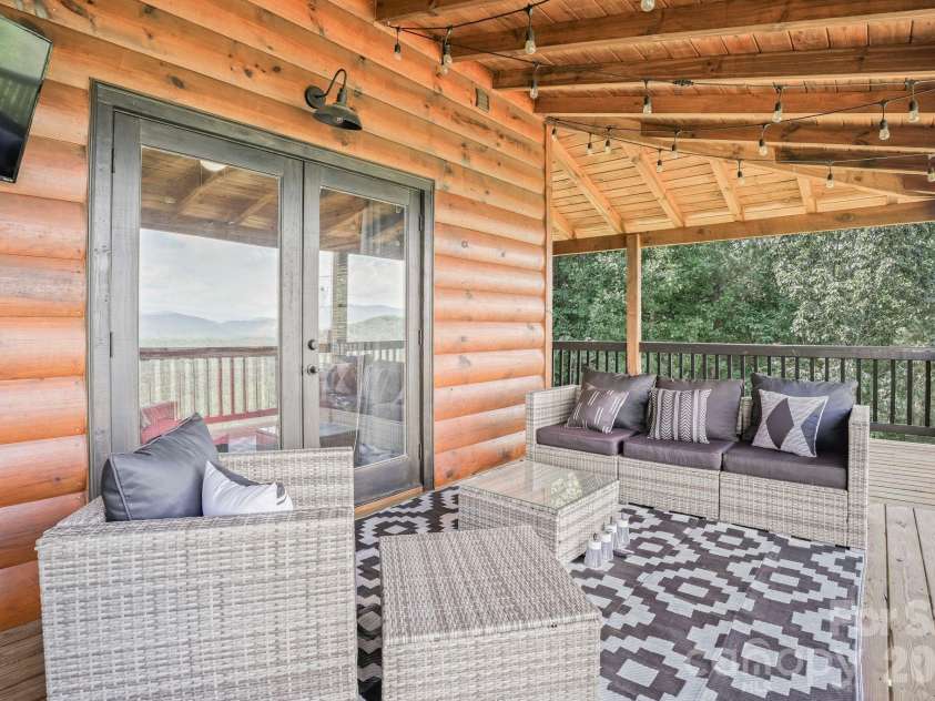 84 Mountain Top Drive, Marion, NC 28752.  MLS# CAR4423201, YatesRealty ID 50431. 