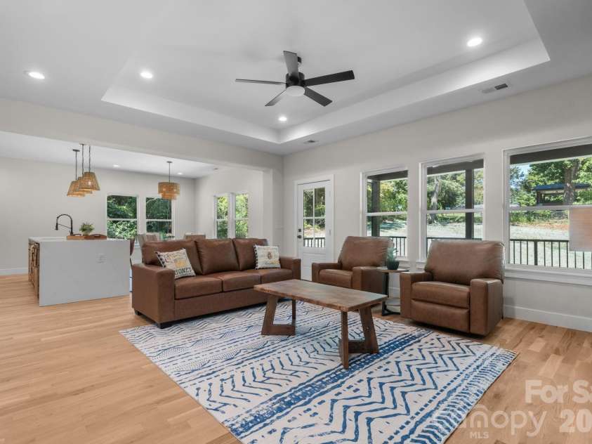 718 1st Street, Newton, NC 28658.  MLS# CAR4421430, YatesRealty ID 50432. 