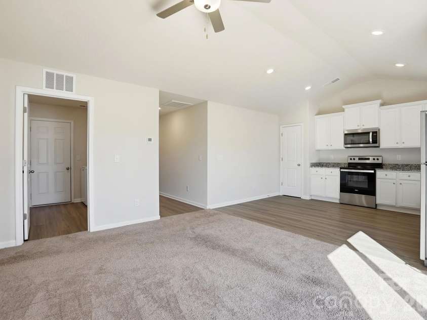 907 Morien Street, Richburg, SC 29729.  MLS# CAR4321750, YatesRealty ID 50433. 