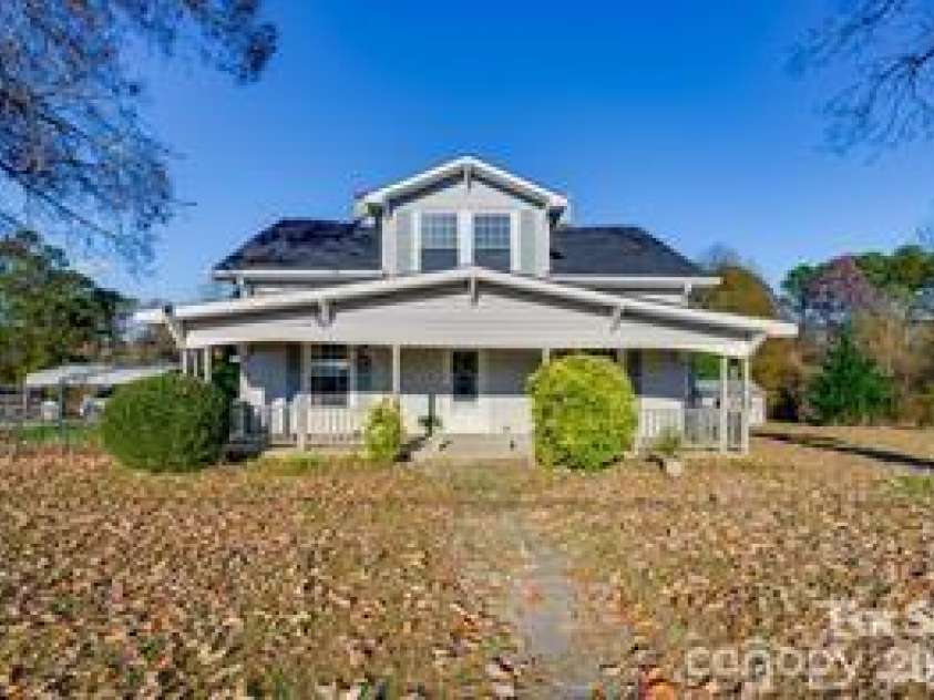 6362 Sherrills Ford Road, Catawba, NC 28609.  MLS# CAR4423898, YatesRealty ID 50436. 