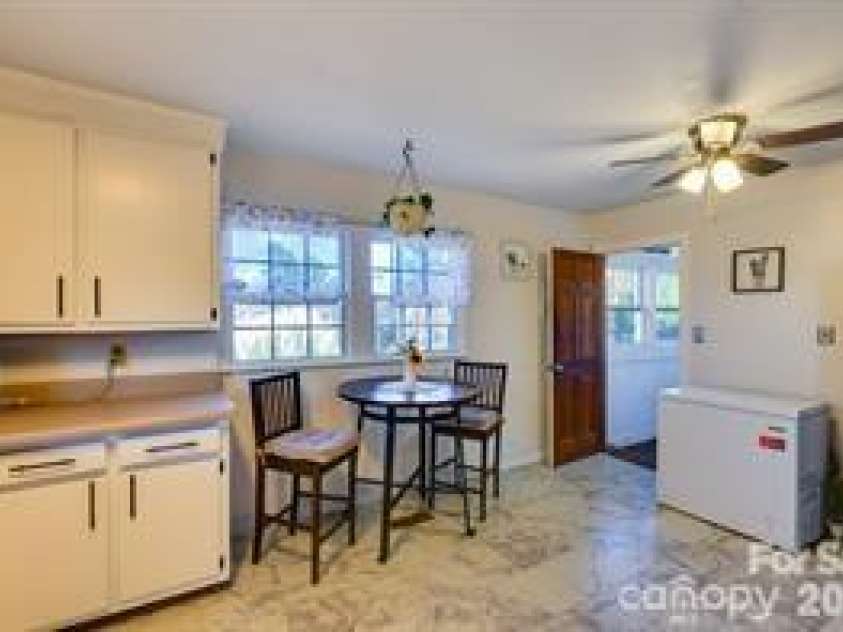 6362 Sherrills Ford Road, Catawba, NC 28609.  MLS# CAR4423898, YatesRealty ID 50436. 
