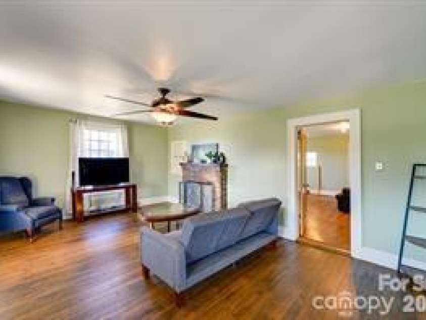 6362 Sherrills Ford Road, Catawba, NC 28609.  MLS# CAR4423898, YatesRealty ID 50436. 
