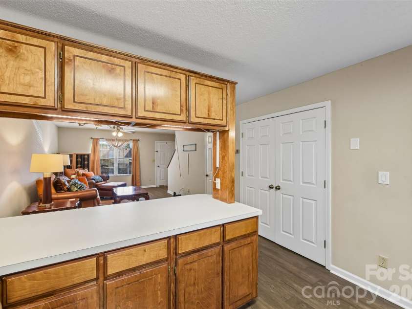 102 Brandywine Drive, Conover, NC 28613.  MLS# CAR4422540, YatesRealty ID 50438. 