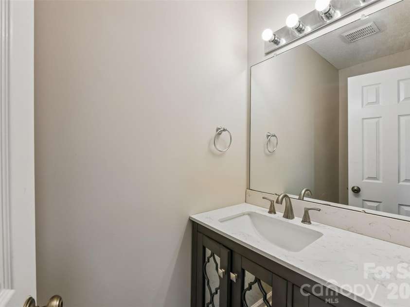 102 Brandywine Drive, Conover, NC 28613.  MLS# CAR4422540, YatesRealty ID 50438. 