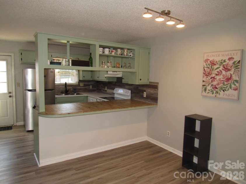 Z5 Brandywine Drive, Conover, NC 28613.  MLS# CAR4423872, YatesRealty ID 50438. 