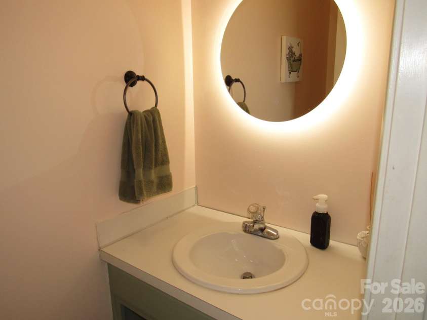 Z5 Brandywine Drive, Conover, NC 28613.  MLS# CAR4423872, YatesRealty ID 50438. 