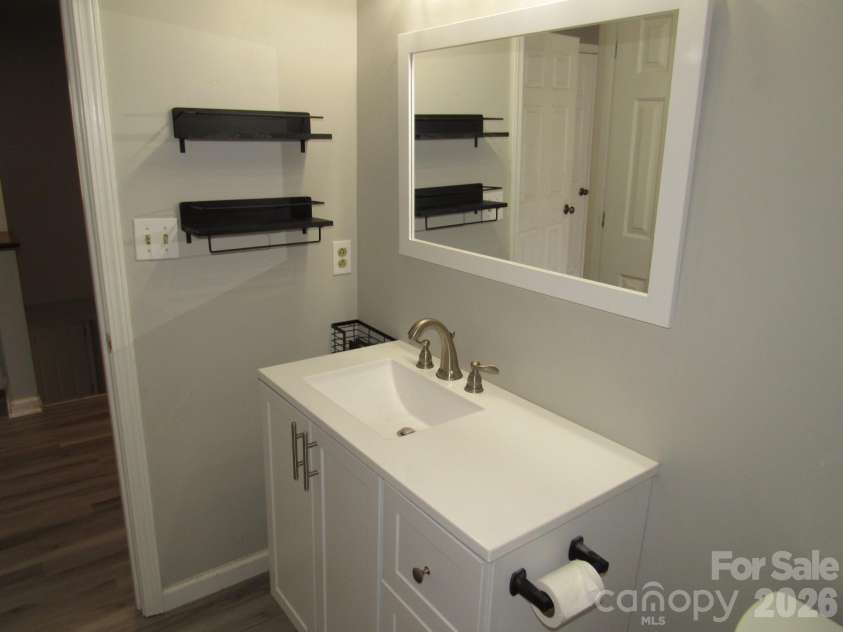 Z5 Brandywine Drive, Conover, NC 28613.  MLS# CAR4423872, YatesRealty ID 50438. 